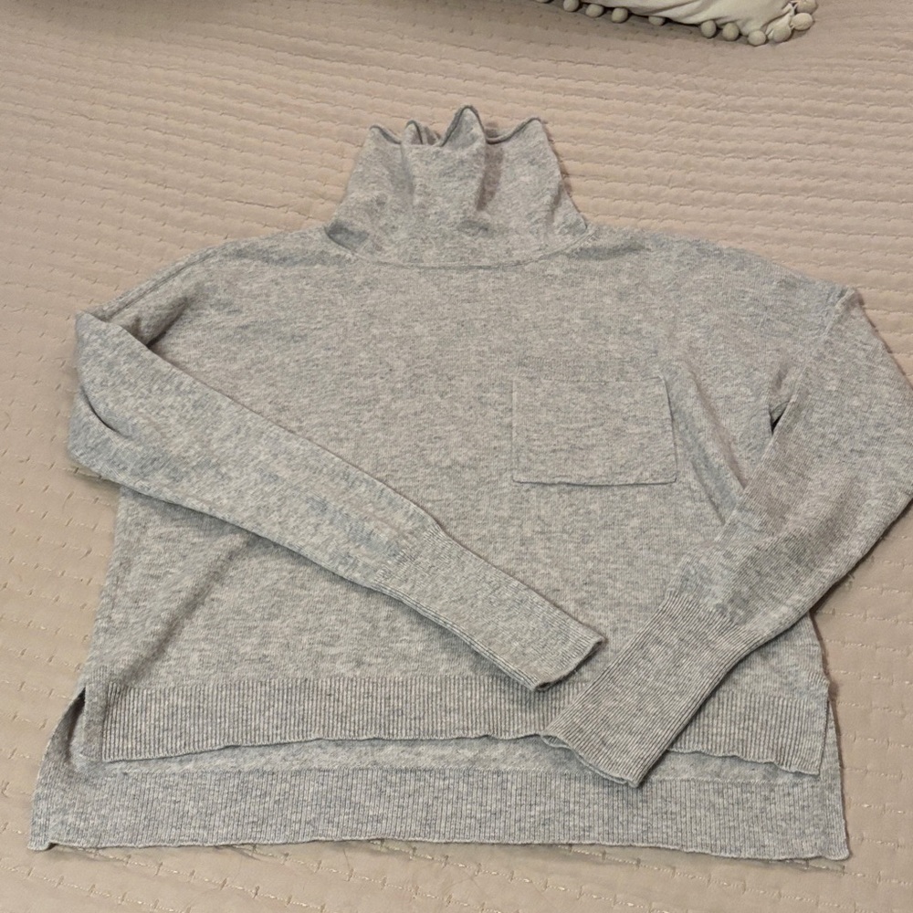 Vineyard Vines Light Gray Women's Cowl Neck Sweater